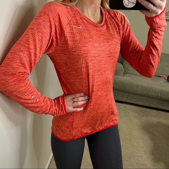 Nike | Tops | Nike Womens Therma Sphere 